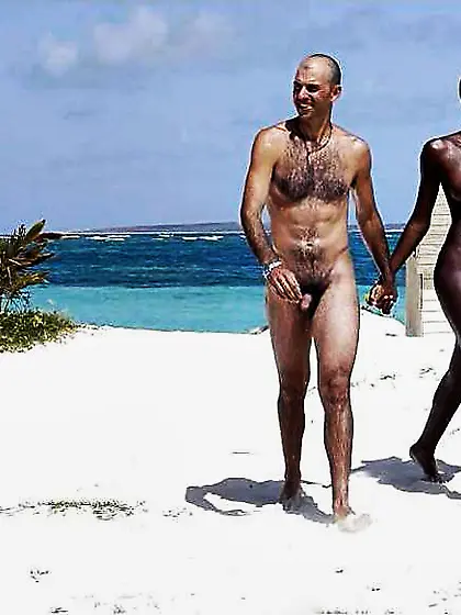 (o)(o)Beach Boobs(o)(o)