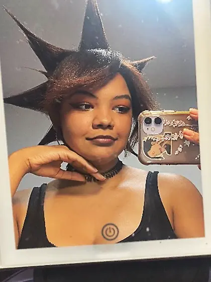 Nigger slut luz showing off teasing men to use her