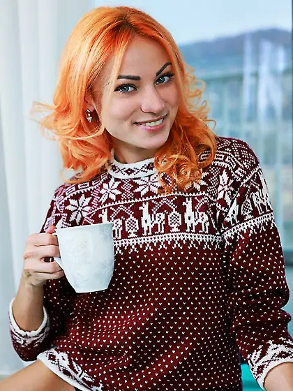 Redheaded Russian beauty strips naked after drinking hot coffee