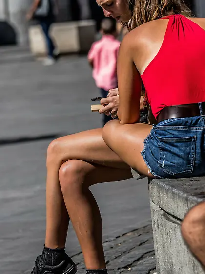 Vestida como una Puta,  candid muy follable,