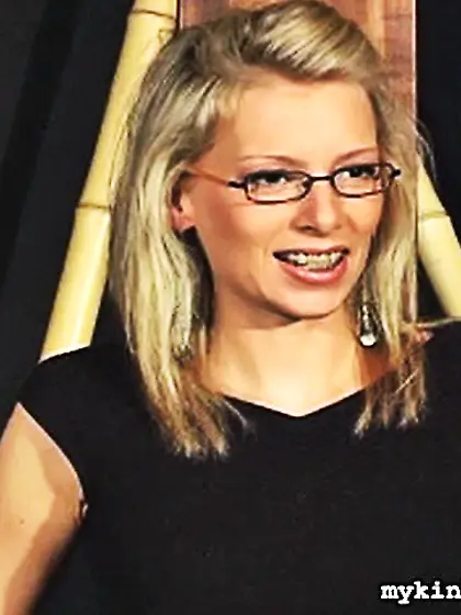 Skinny blonde hottie experience