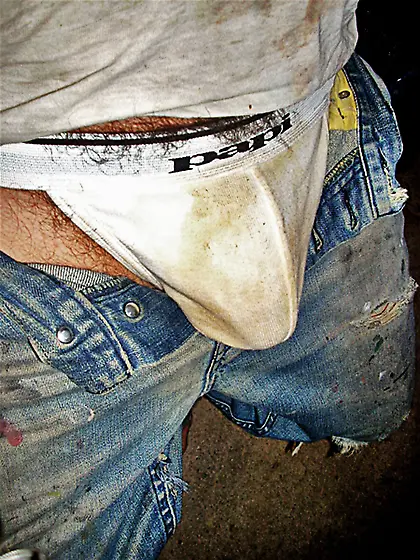 dirty, bulge, urinal, toilet, toilets, stinking, smelly,