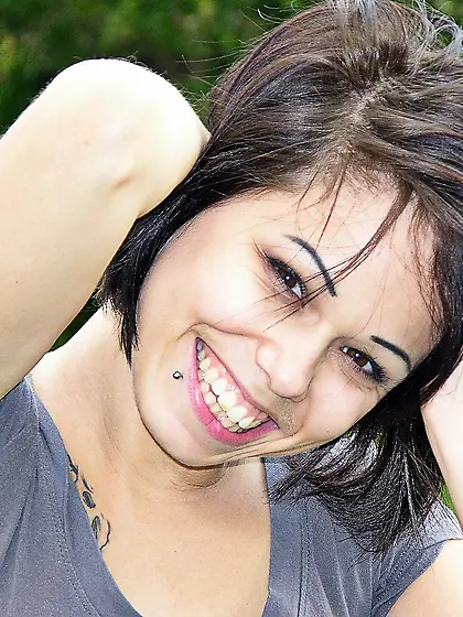 Brunette Nude Amateur