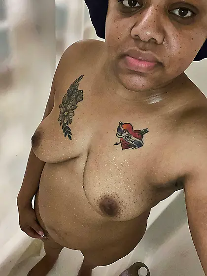 Redbone Perky Tits
