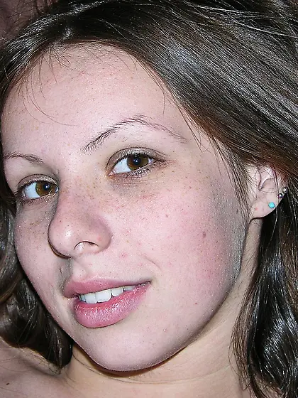 Cute Brunette babe Modeling Nude - Zoe