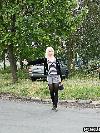 Spreads flashing pussy public