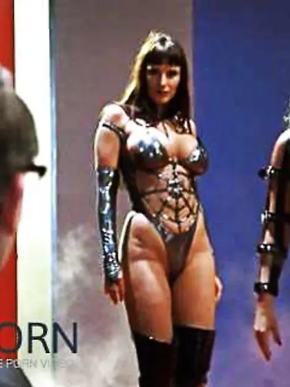 Kelly Trump pictures