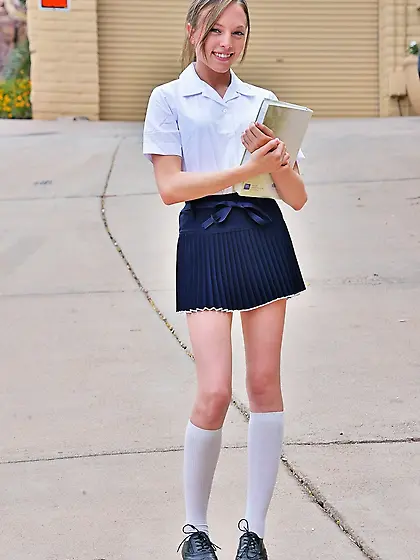 College girl is so young but still she has slit ready to be pene