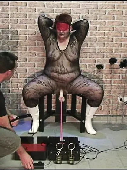Punishment with the fucking machine