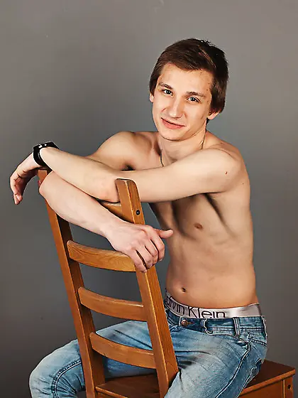 White young man wistelyoung