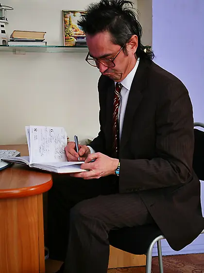 Meet teen babe Donna.