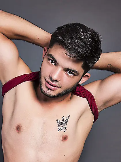 White young gay WesConway