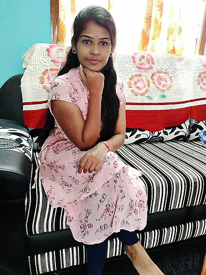 Priya tamil girl