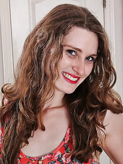 Flexible pierced pussy