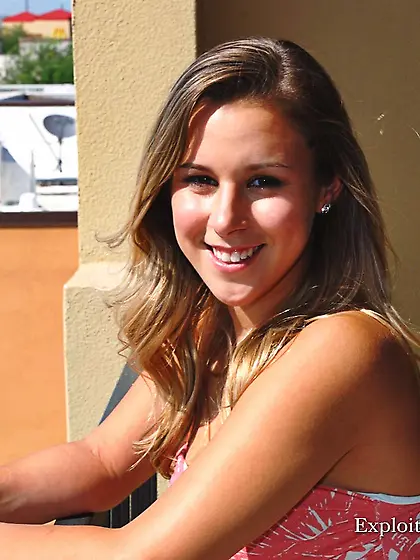 Sexy ass student