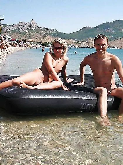 Blondes have more joy