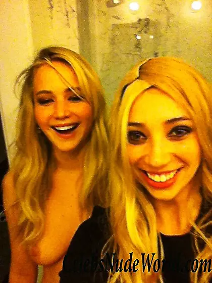 Jennifer Lawrence leaked nudes