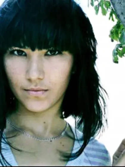 Brunette kamilla perform dancing