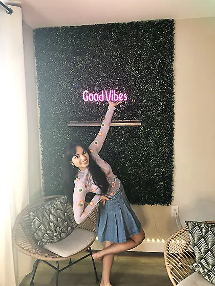 US Indian College Girl Feet