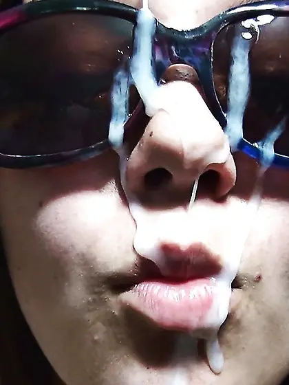 Vollgewichste Fotzenweiber