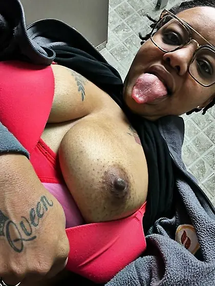 Redbone Perky Tits