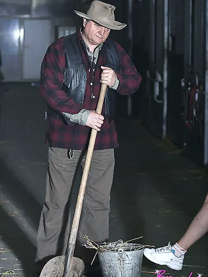 Young teenage babe screwing