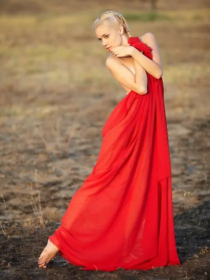 Tempting nude blonde draped