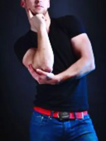 Brunette chris perform anal