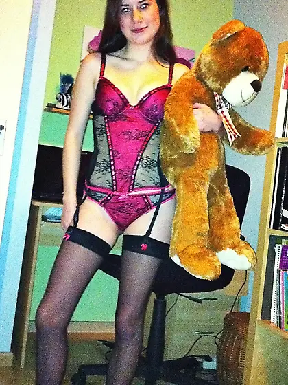 Dutch girlfriend shared