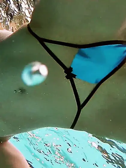 Minnie Manga 1 Blue Dildo UnderWaterShow