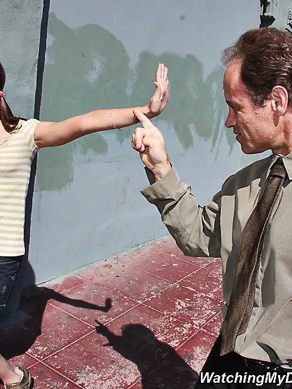 Scout girl try to sell coockies in ghetto.