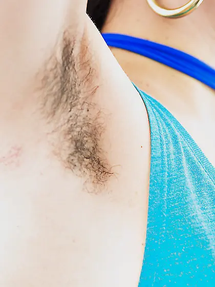 Sabian M is going to show her hairy cooter and armpits as well