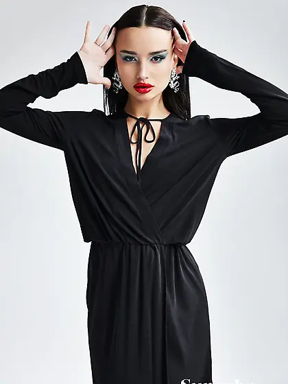 Hot young brunette loves