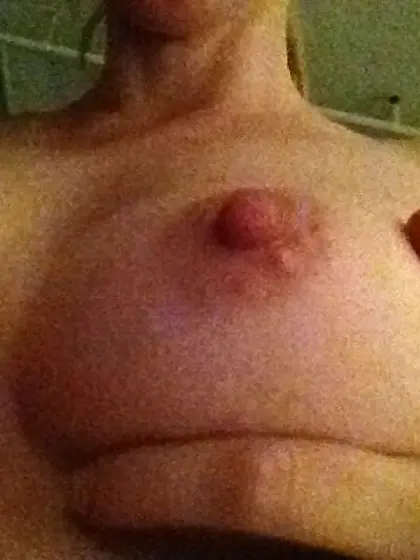 Riki Lindhome collection