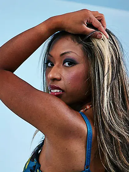 Hunky horny guy enjoys