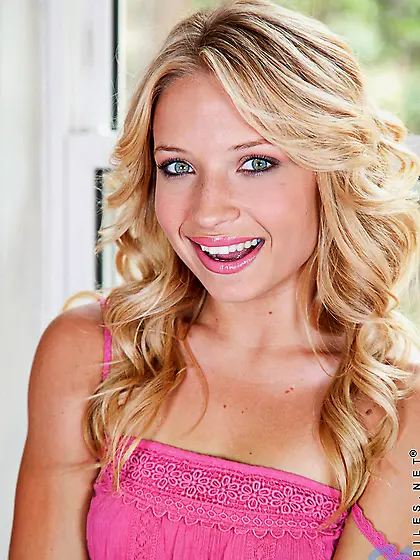 Attractive blonde babe Alyssa Branch strips her clothes and show