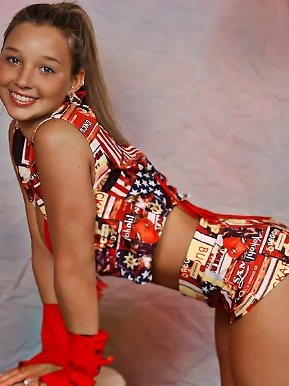 Christina Model set 214