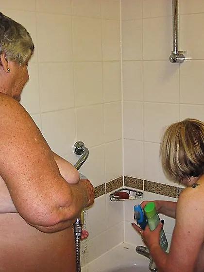 Chick fat naked body