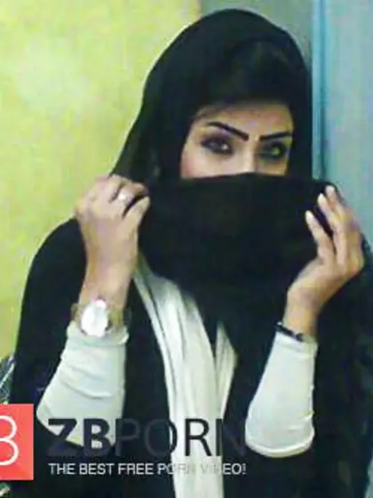 Femmes From Saudi Arabian