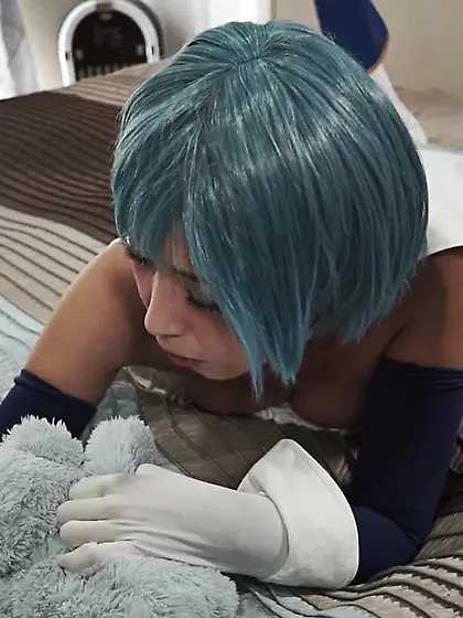 Cute young slut fucked dad