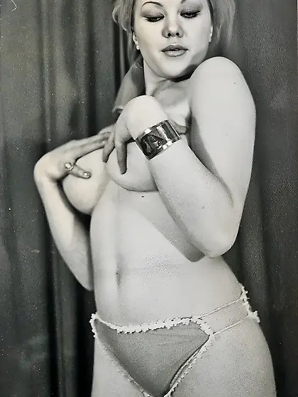 Margaret vs Eva: a comparison.  For Science.