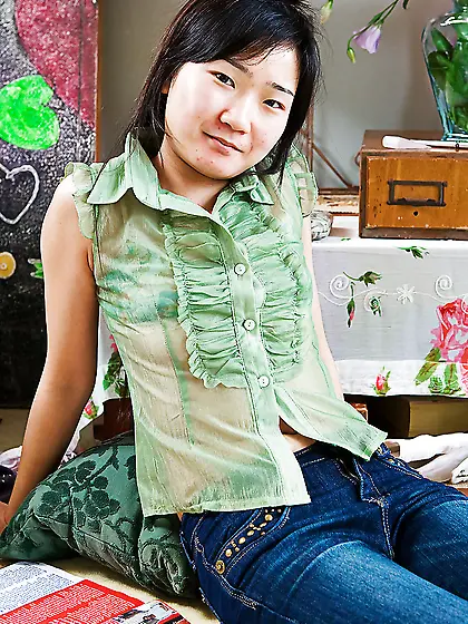 Asian natural amateur