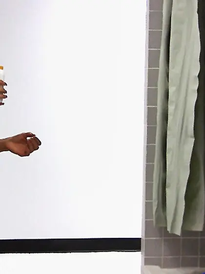 Petite shower masturbation