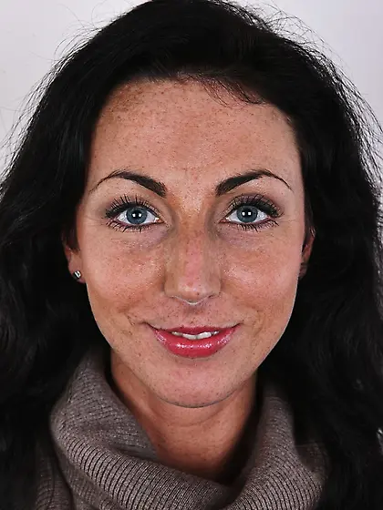 Blue eyed beauty shows off her amazing legs