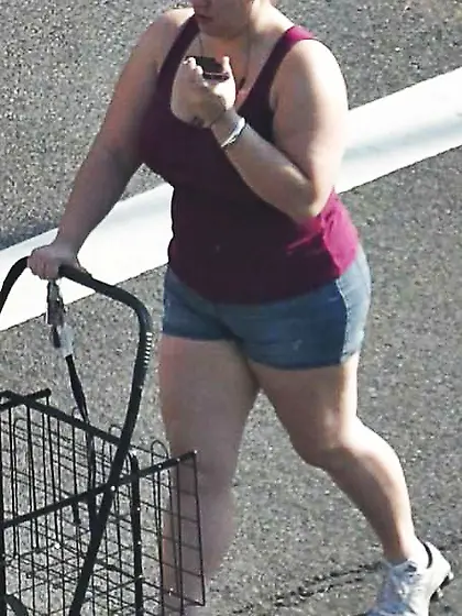 Harlem Gals in the Warmth 348 Fresh York Supermaket PLUMPER