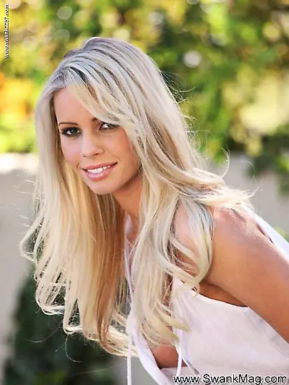 Bailey Rose is about