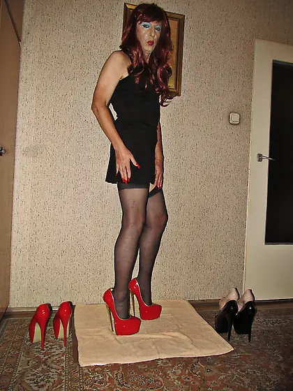 Sexy TGirl Jolanta (02 old)