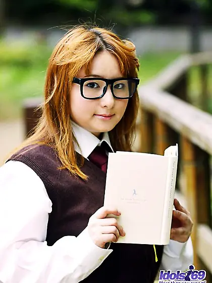 Busty pale Asian girl Yamazaki Akari exposes her huge natural ti