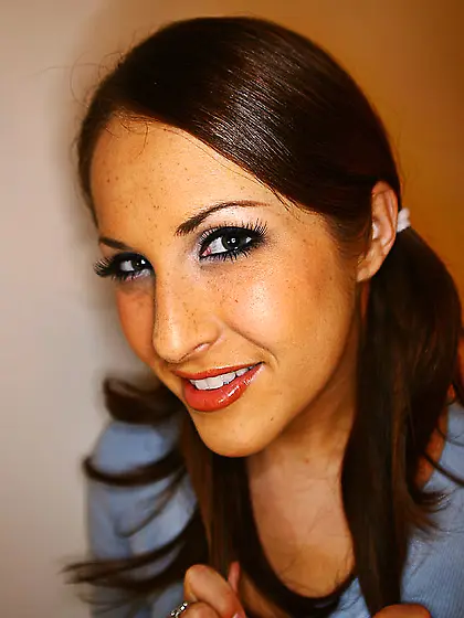 Beauty Gerri Allure looks happy when tasting the dick with mouth