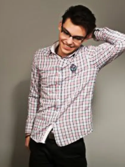 Brunette freshhotjeff perform anal